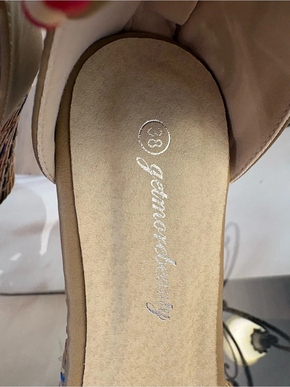 N/A stylish wedge